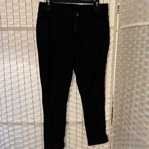 Women's Black Skinny Jeans